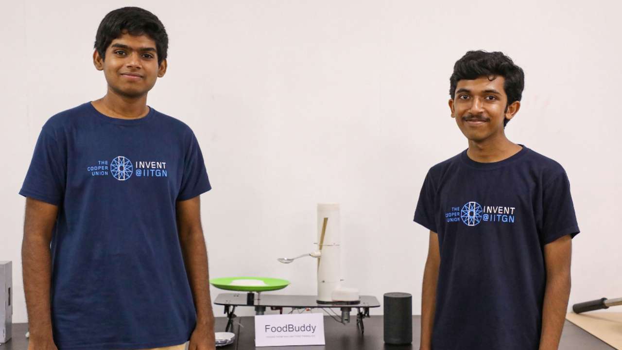IIT students create device which can help you eat without use of arms